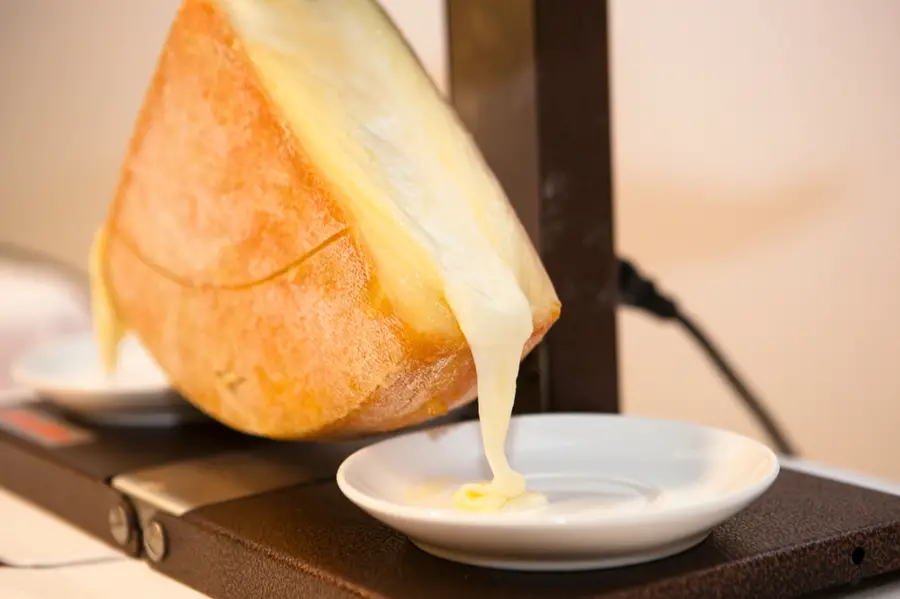 Raclette de Savoie IGP