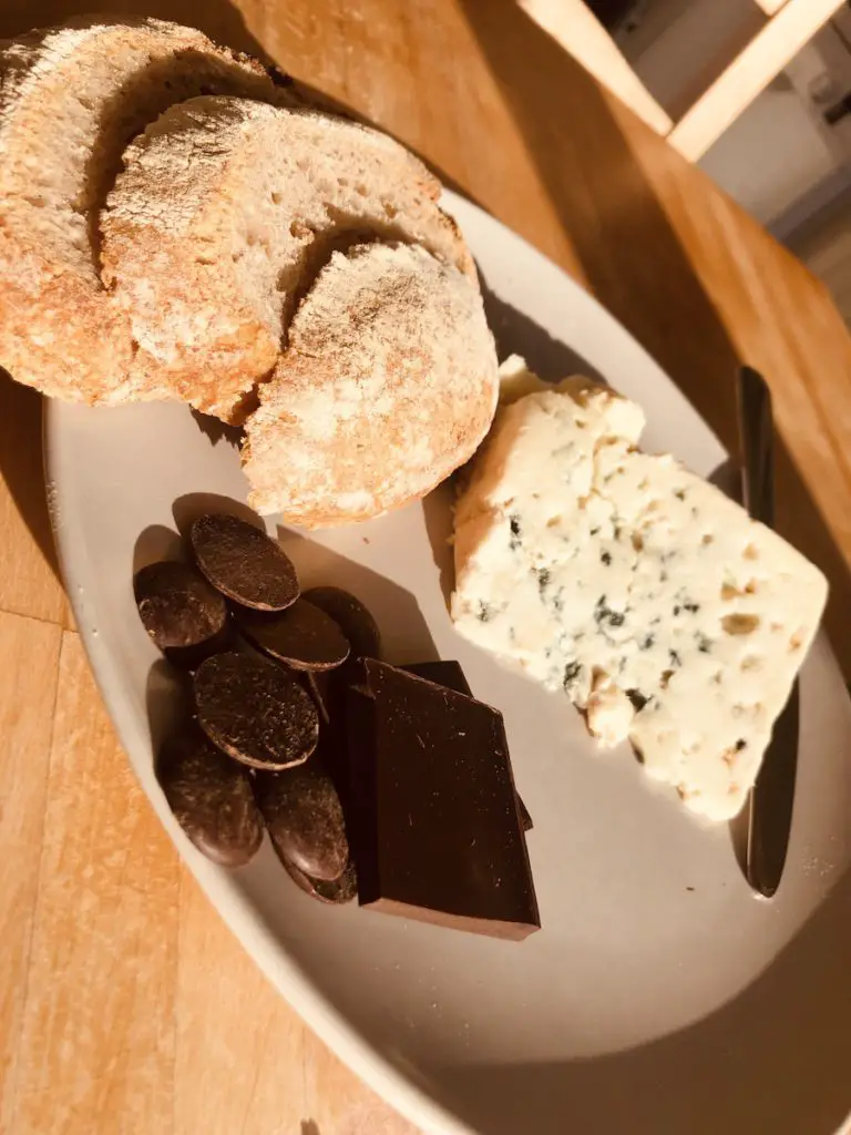 Roquefort avec chocolate